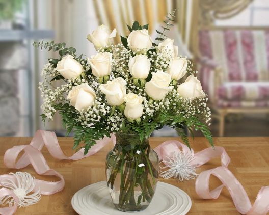 Perfect White Roses with Vase - Item No: 429V