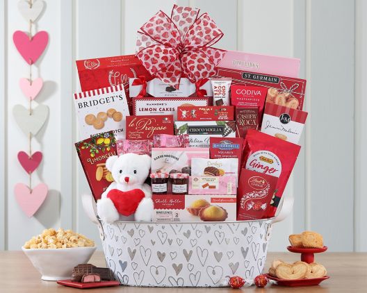 Item 208 - Valentine's Day Bear Hugs, Chocolate and Sweets FREE SHIPPING