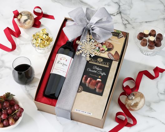 Item 383 - Christmas Red Wine and Chocolate Gift Box FREE SHIPPING 40% Save Original Price is $ 115