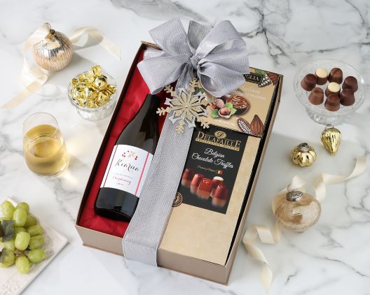 Item 384 - Christmas White Wine and Chocolate Gift Box FREE SHIPPING 40% Save Original Price is $ 110