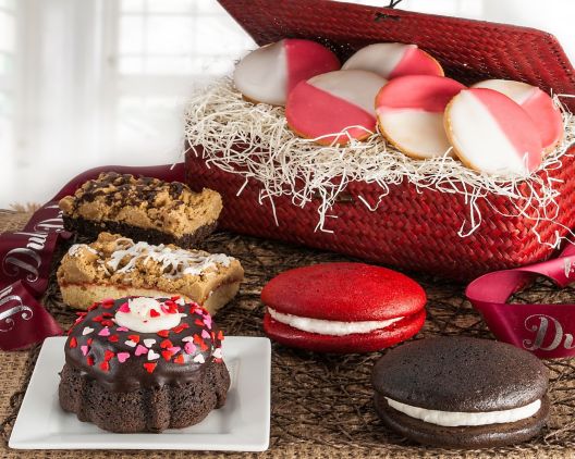 Item 5224 - Valentine's Day I Love You Baskery Extravaganza FREE SHIPPING