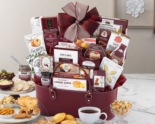 Suggestion - The Classic Gourmet Gift Basket 