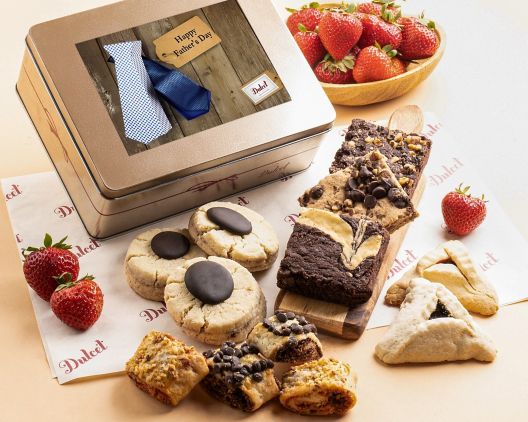 Item 5284 - Father's Day Gourmet Cookie and Brownie Tin FREE SHIPPING