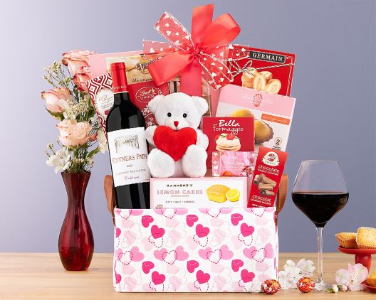 Item 749 - Vintners Path Valentine Cabernet FREE SHIPPING