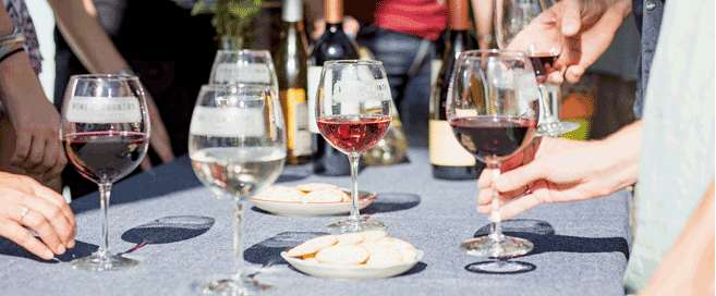 Host the Perfect Wine Tasting Party