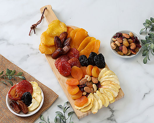 Dried Fruit & Nut Acorn Cutting Board 26 oz